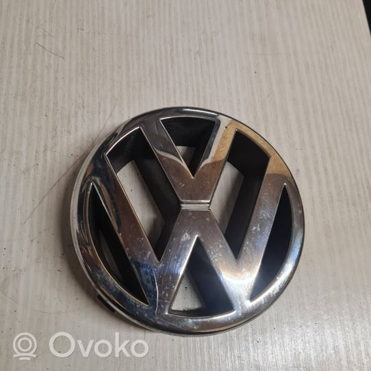 Volkswagen PASSAT B5.5 Emblemat / Znaczek 3B0853601A