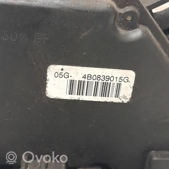 Audi A6 S6 C5 4B Zamek drzwi tylnych 4B0839015G