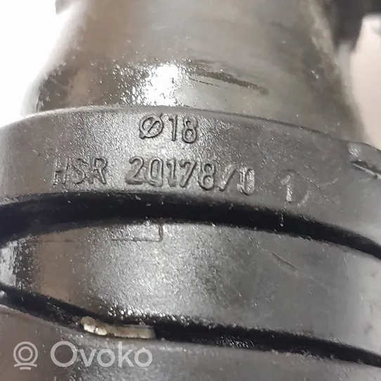 Volvo S80 Variklio aušinimo vamzdelis (-ai)/ žarna (-os) 201780