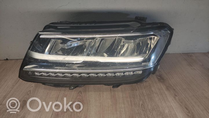 Volkswagen Tiguan Headlight/headlamp 5NB941035B