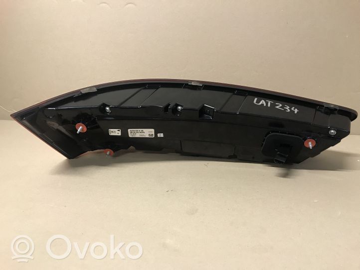 Audi SQ7 Lampa tylna 4M0945094E