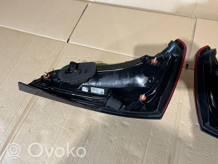 Audi Q5 SQ5 Lampa zderzaka tylnego 8R0945094C