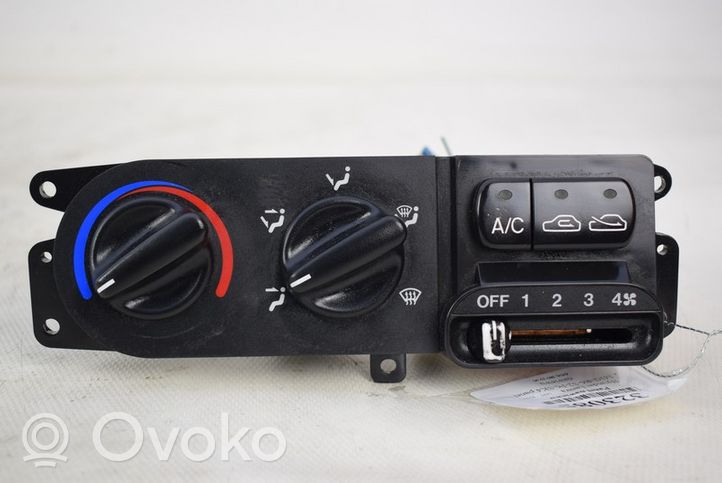 Hyundai Elantra Climate control unit 