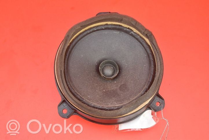 Subaru Outback Enceinte subwoofer 86301AG012