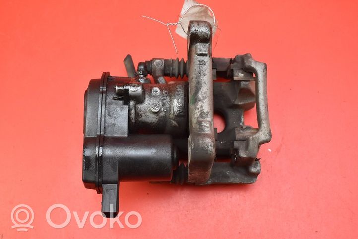 Chevrolet Corsa Bremssattel hinten 9842295280