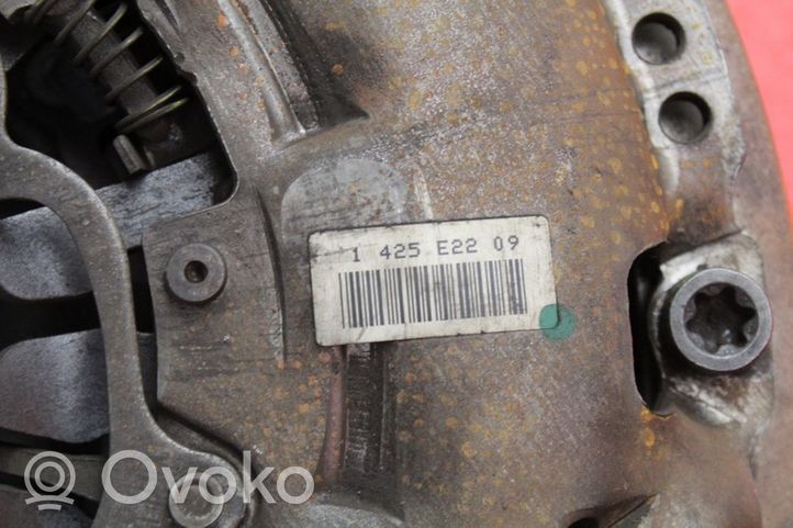 Renault Laguna III Kit d'embrayage 8200749879