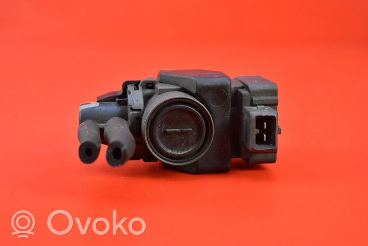 Renault Fluence Vacuum valve 149568021R