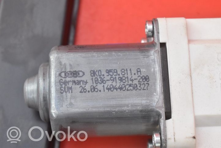 Audi Q5 SQ5 Elektryczny podnośnik szyby drzwi tylnych 8R0839461D