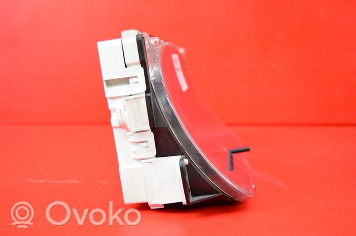 Daihatsu Cuore Geschwindigkeitsmesser Cockpit 83800-B2B20