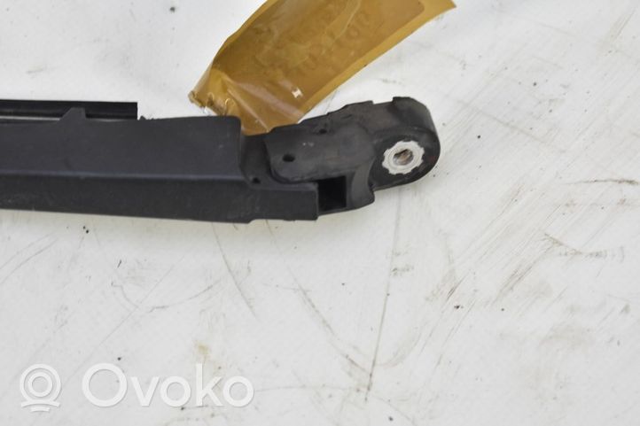 Peugeot 4007 Rear wiper blade arm 