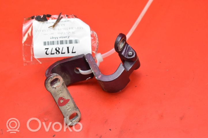 Skoda Fabia Mk2 (5J) Zawias klapy tylnej bagażnika SKODA FABIA