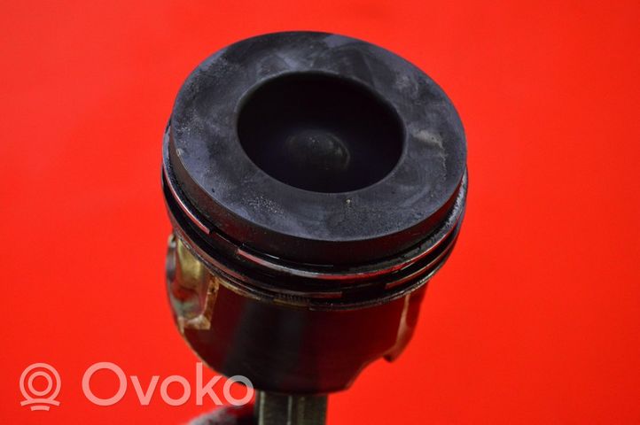 Audi A8 S8 D3 4E Piston 