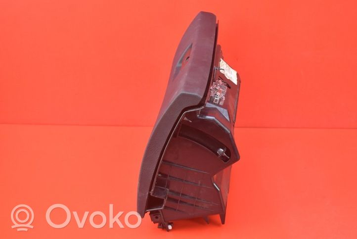 BMW X5 E53 Glove box 8408845