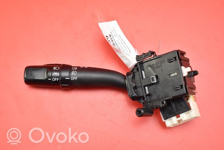 Toyota Corolla Verso AR10 Bouton interrupteur de commande d'essuie-glace de phare 173650