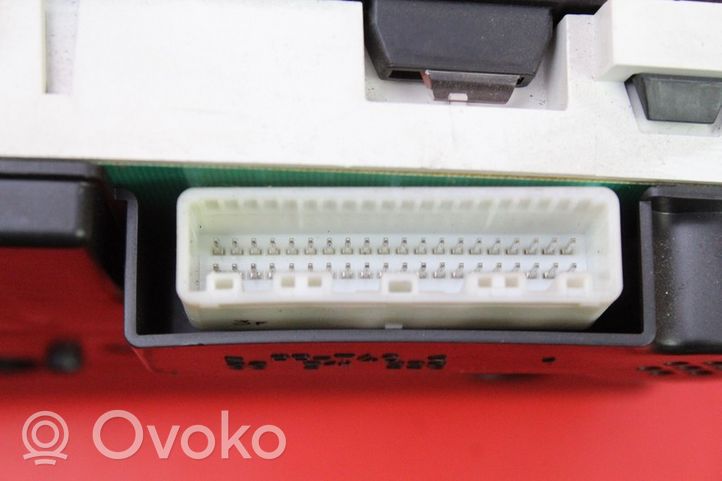 Toyota Corolla E120 E130 Compteur de vitesse tableau de bord 83800-02810