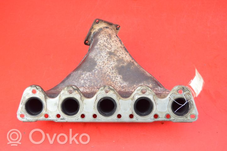 Volkswagen Jetta V Exhaust manifold 07K253031H