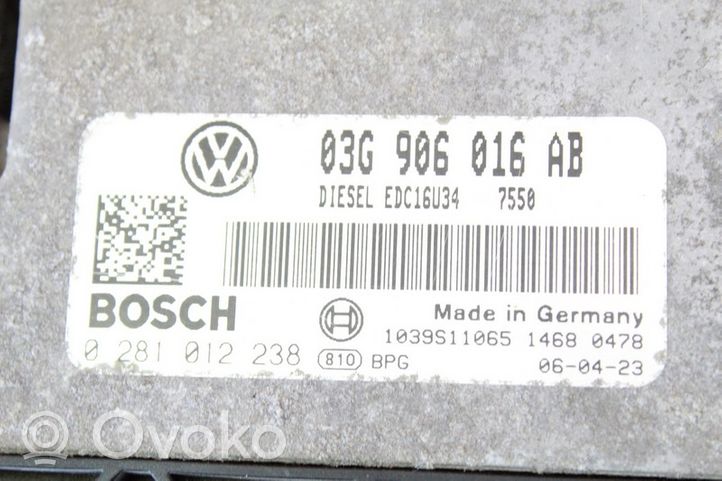 Volkswagen Jetta V Releen moduulikiinnike 03G906016AB