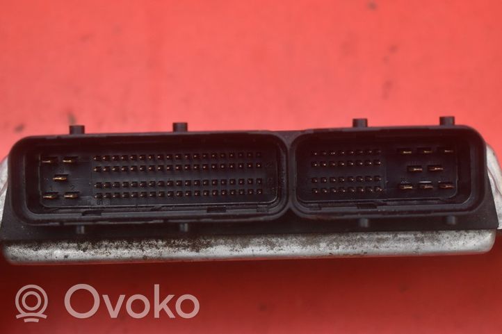 Toyota Aygo AB10 Skrzynka przekaźników 89661-0H023