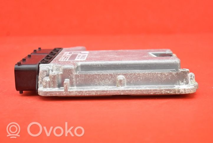 Volkswagen Phaeton Relay mounting block 070906016CM