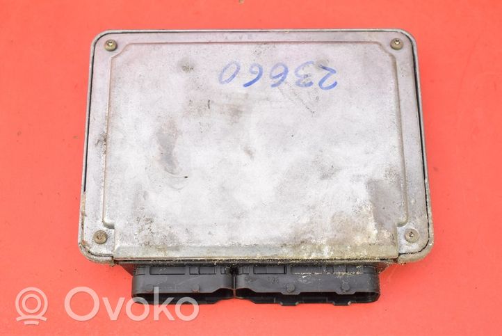 Opel Astra G Relay mounting block 0281001670