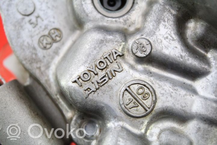 Toyota Auris E180 Pompe à huile TOYOTA