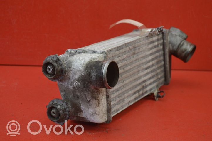 Hyundai i30 Chłodnica powietrza doładowującego / Intercooler 28270-2A62X