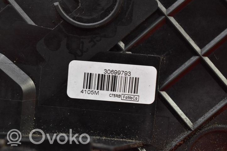 Volvo V50 Zamek drzwi przednich 30699793