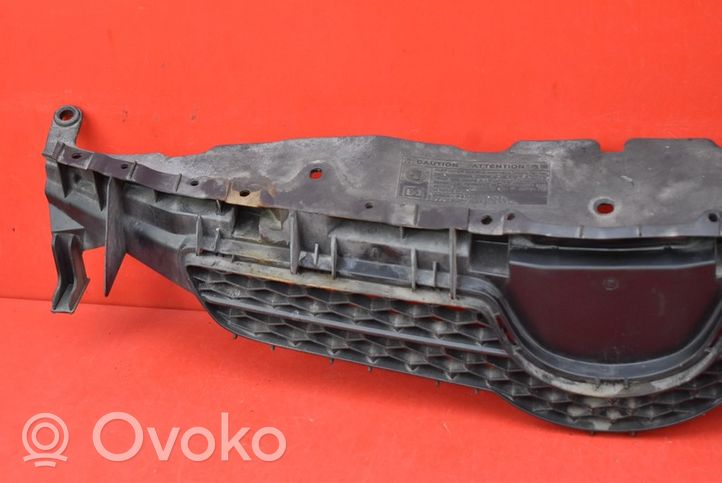 Toyota Auris 150 Front grill 53111-12A00