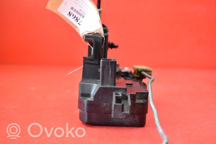 Opel Signum Front door lock 13157762