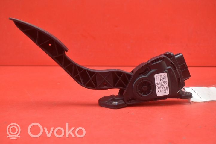 Suzuki Grand Vitara I Gaspedal 49400-68L51