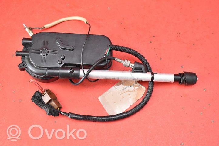 Alfa Romeo GTV Antena GPS 60617707