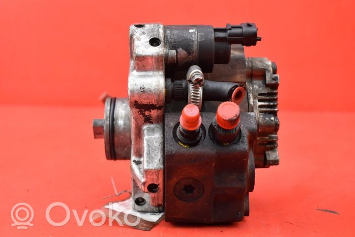 Volvo V70 Pompe d'injection de carburant à haute pression 8642778