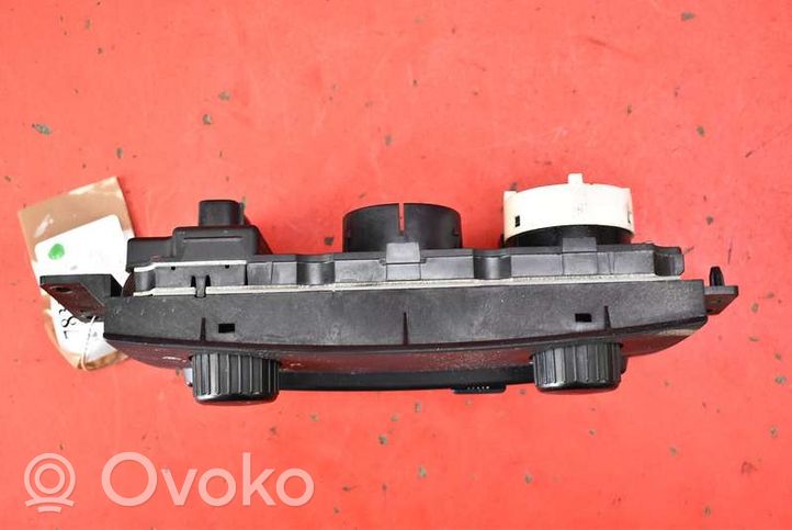 Chrysler Pacifica Climate control unit P05005460AA