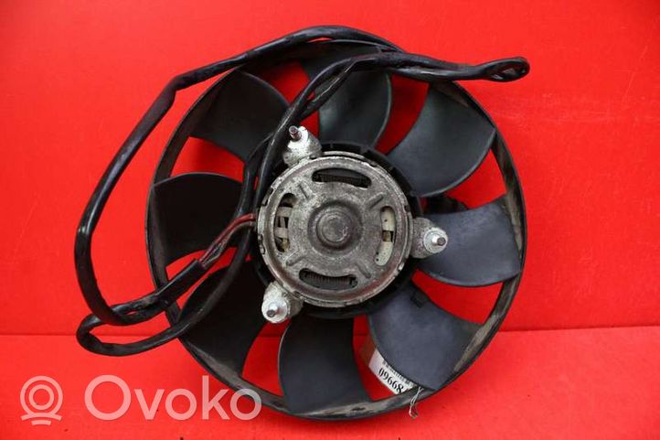 Volkswagen PASSAT B5.5 Ventilatore di raffreddamento elettrico del radiatore VOLKSWAGEN