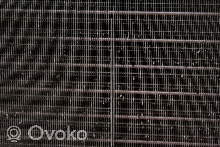 Volkswagen PASSAT B6 Dzesēšanas šķidruma radiators 1K0121253AA