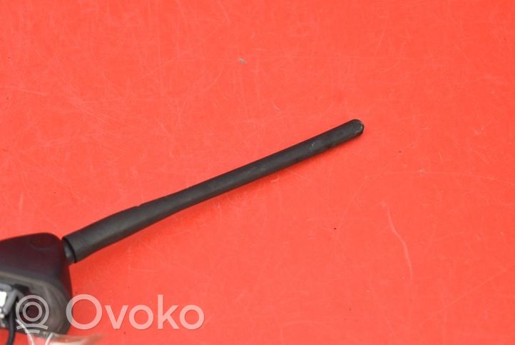 Mitsubishi Lancer VIII Antena GPS MITSUBISHI