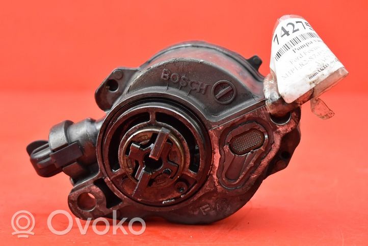 Ford Focus C-MAX Vacuum pump D156-3A