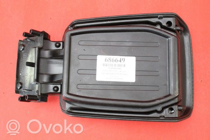 Volvo V70 Armlehne 30643895