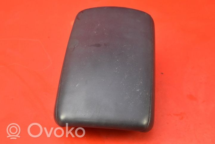 Nissan Qashqai Podłokietnik tunelu środkowego 07B2404CB9