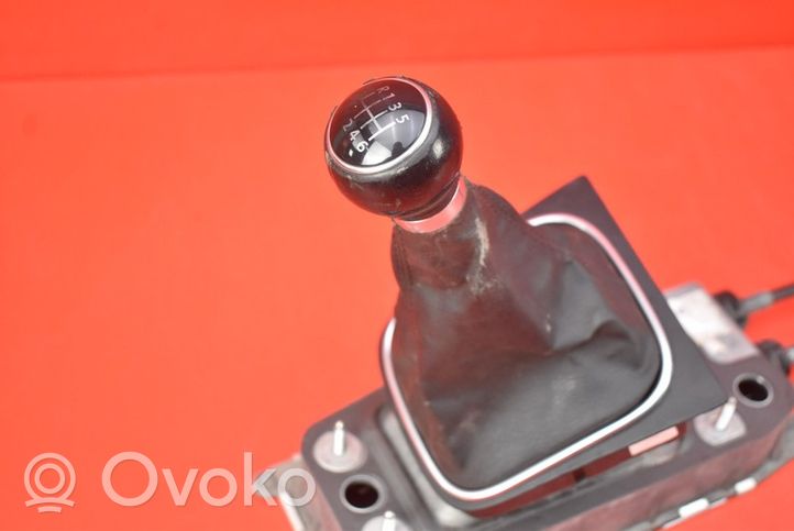 Volkswagen Eos Pavarų perjungimo traukė 1K0711049BH