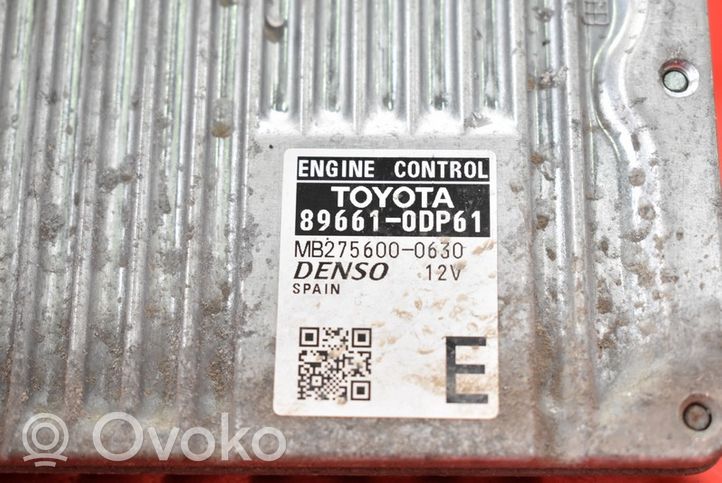 Toyota Yaris Komputer / Sterownik ECU silnika 89661-0DP61