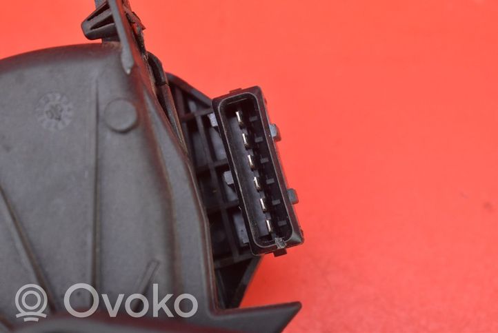 Volvo S80 Accelerator throttle pedal 9157553