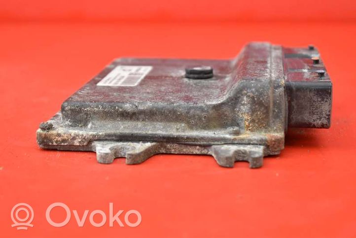 Nissan Note (E11) Unité de commande, module ECU de moteur MEC93-050