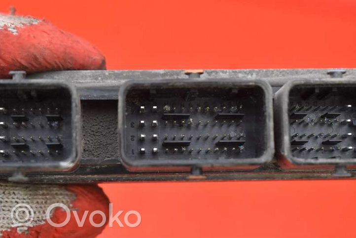 Nissan Note (E11) Unité de commande, module ECU de moteur MEC93-050