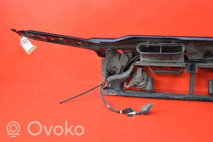 Volvo V70 Front bodywork piece 9454292