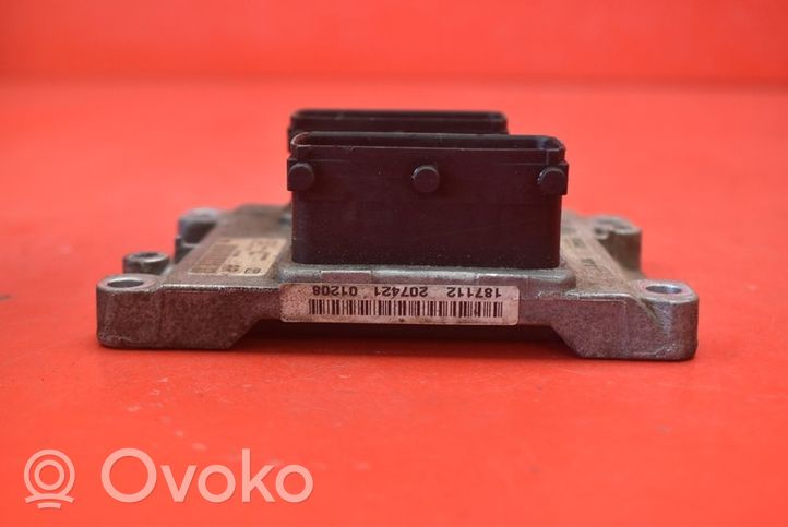 Opel Corsa C Komputer / Sterownik ECU silnika 24443795