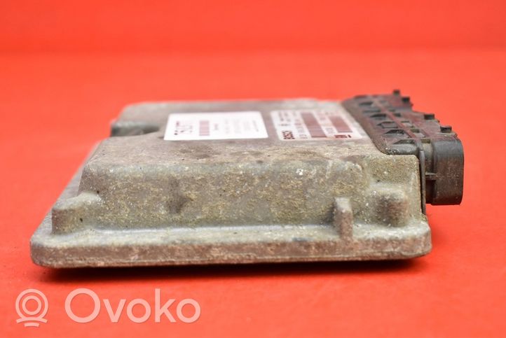 Opel Astra G Centralina/modulo motore ECU 24417169