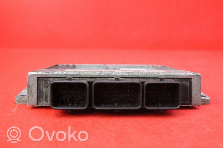 Citroen C4 I Unité de commande, module ECU de moteur 9657018280