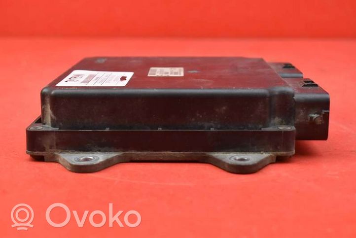 Mitsubishi Colt Unité de commande, module ECU de moteur 1860A301