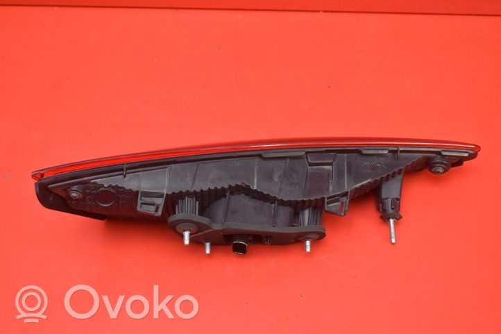 Hyundai Elantra VI Lampa tylna 92404-F25